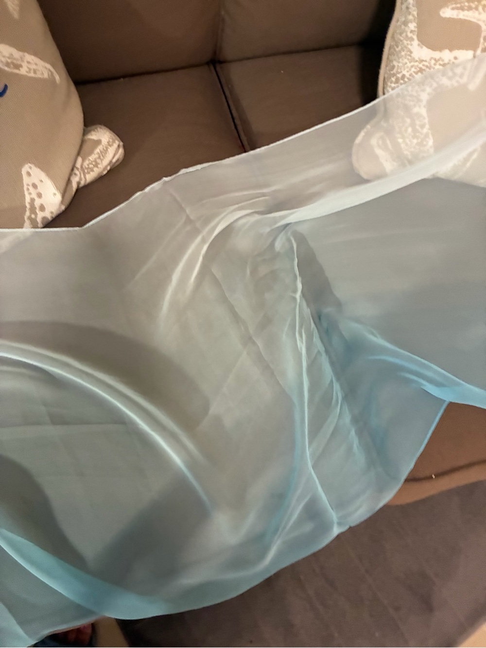 Baby blue silk scarf - Picture 5 of 7